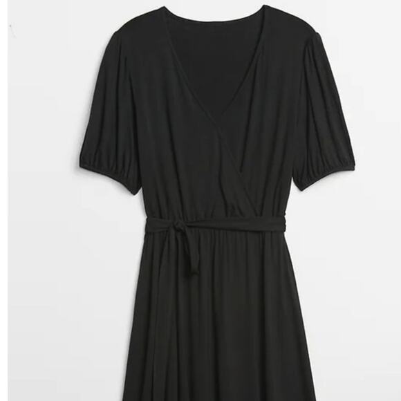 GAP Factory Black Short Sleeve Wrap Dress - Picture 5 of 16